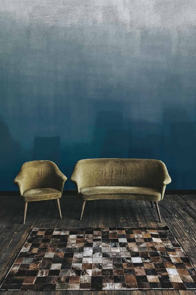 Gradient wallpaper fading from dark blue to light gray.