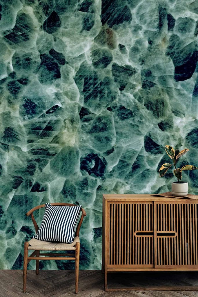The wallpaper features a striking green marble pattern with swirling shades of emerald, jade, and hints of white veining.