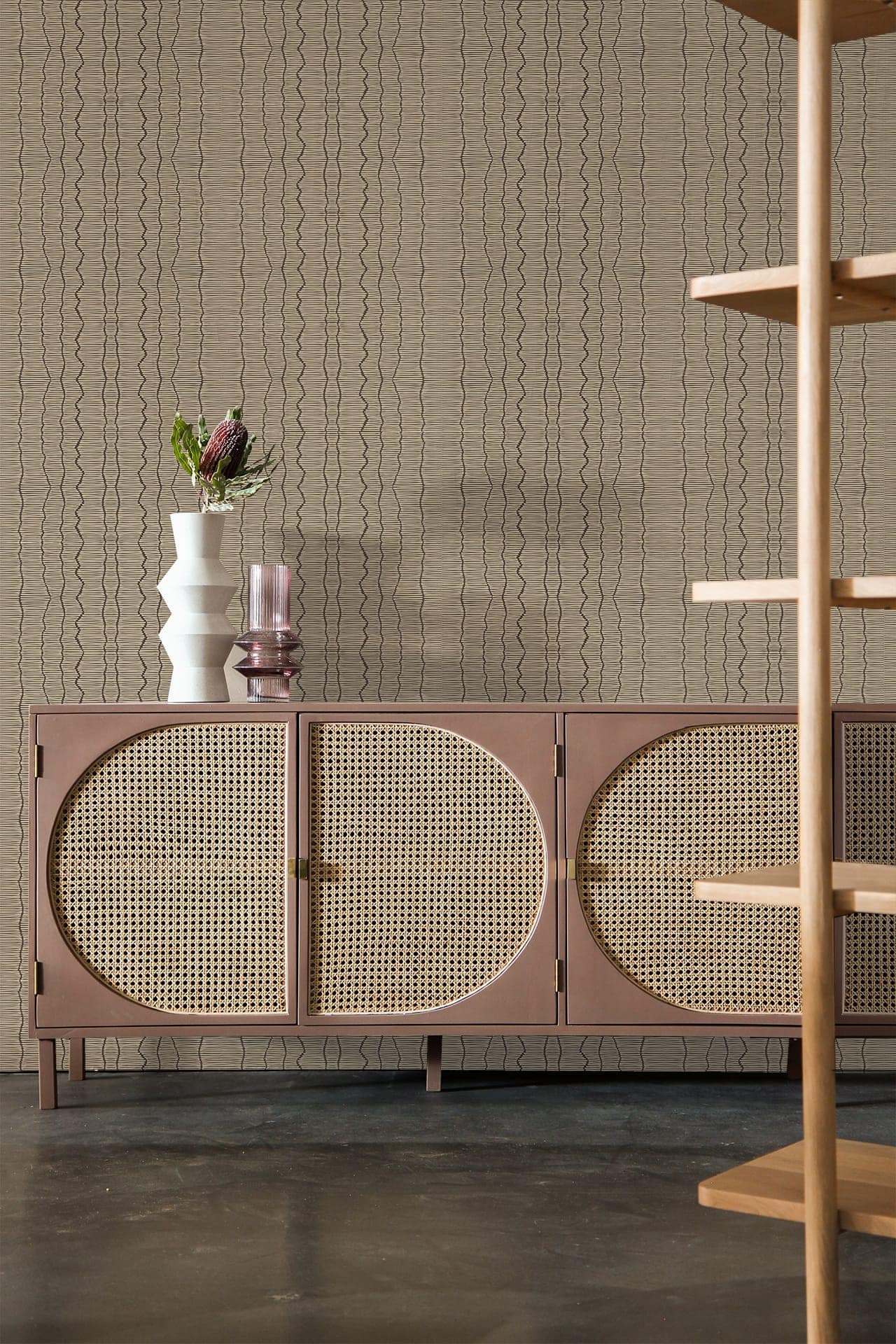 Wavy, interconnected line design.